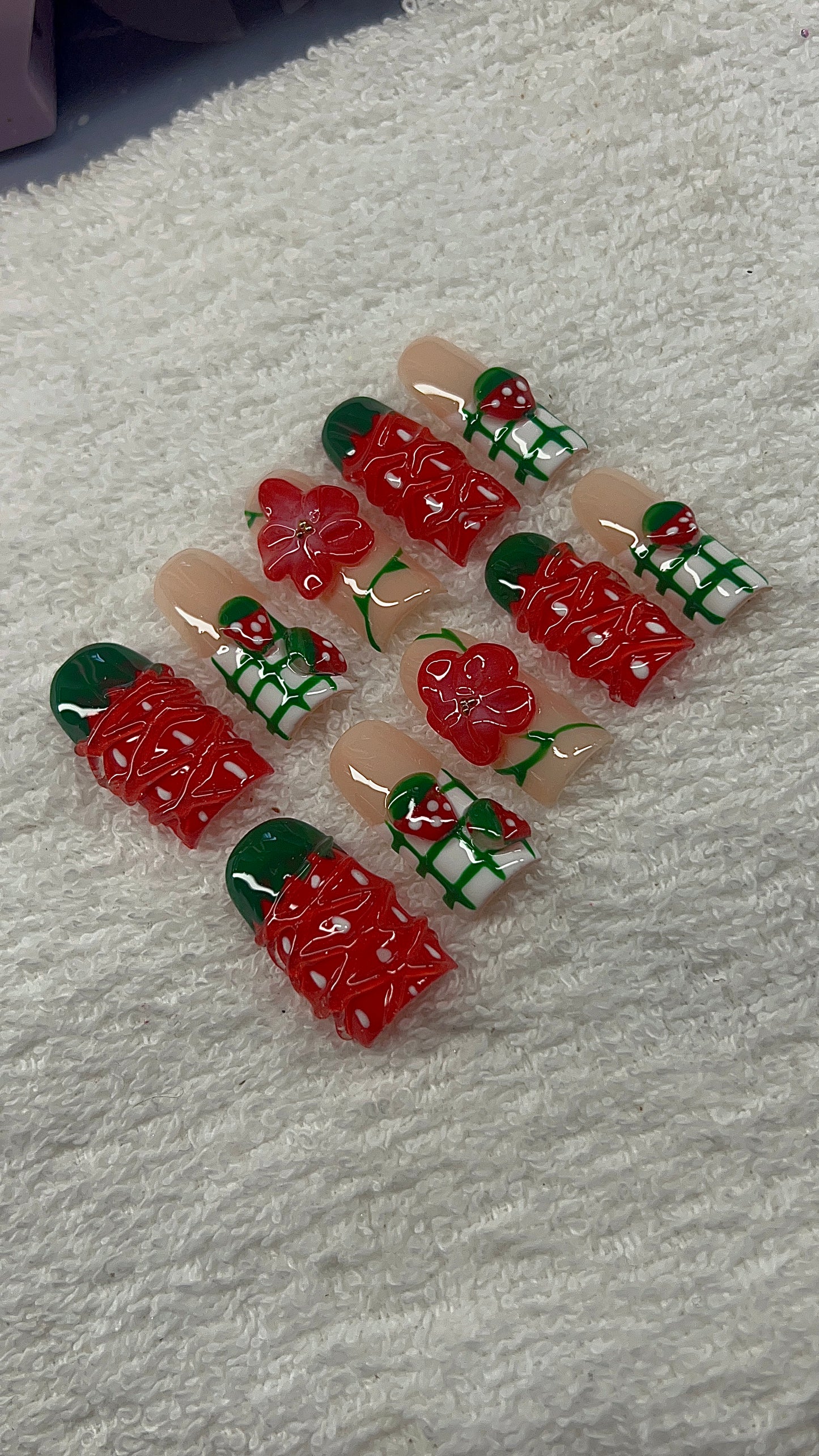 Strawberry Patch🍓