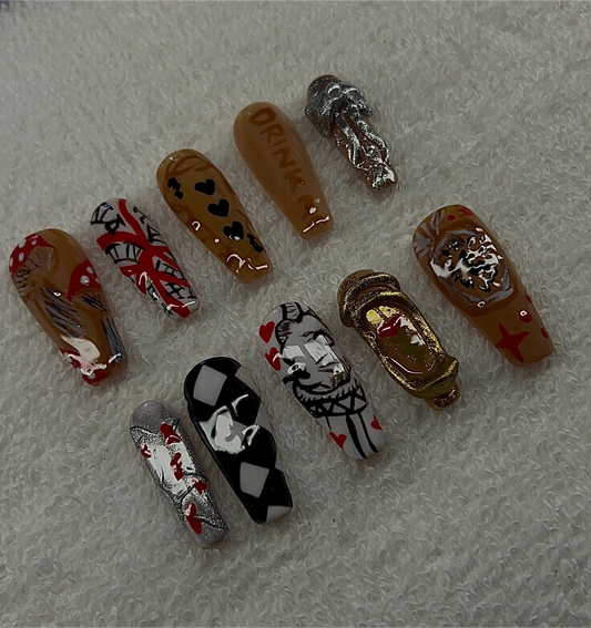 Alice’s Theme🖤❤️