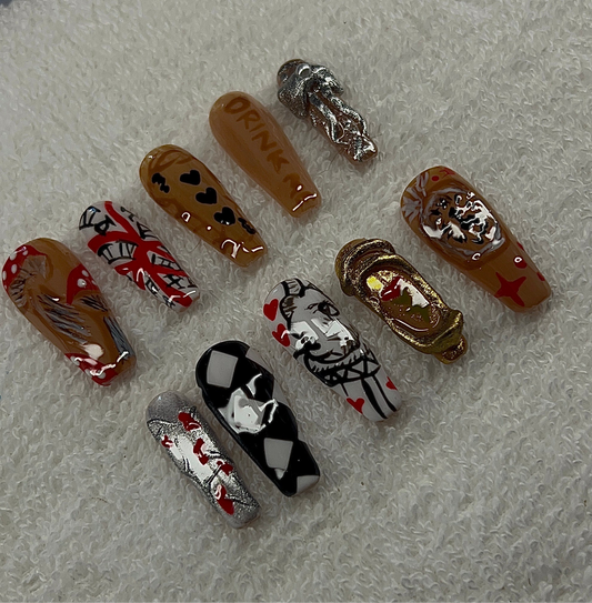 Alice’s Theme🖤❤️